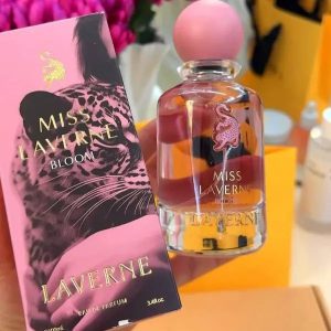 ميس لافيرن Miss Laverne الأنثوي