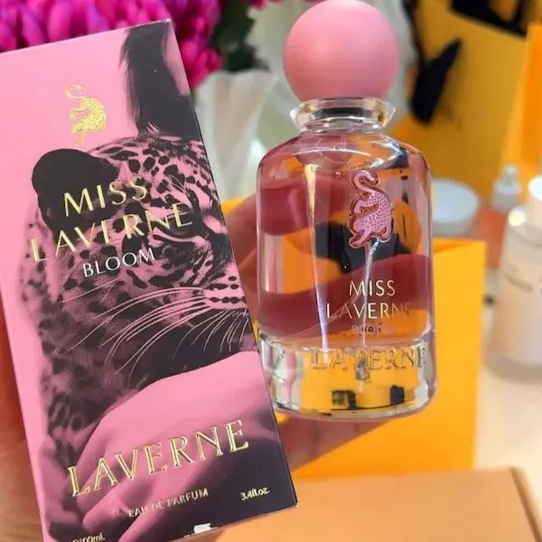 ميس لافيرن Miss Laverne الأنثوي