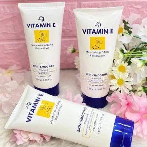 غسول LJ بفيتامين E ترطيب وتنظيف