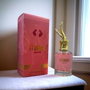 عطر Stunner Pour Femme زهري فاكهي