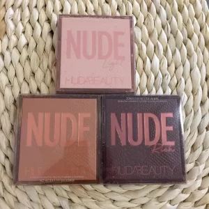 باليت ظلال العيون Nude Obsessions