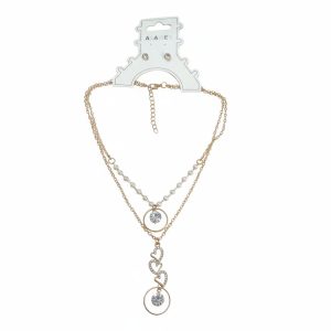 سلس متعدد الطبقات مع أقراط متناسقة