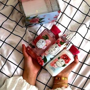 مجموعة العناية بالجسم Bella Pour Femme