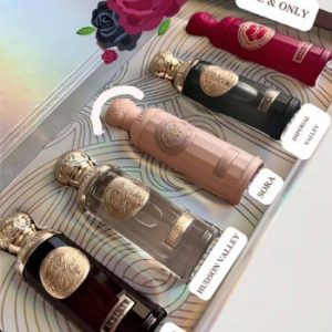 مجموعة عطور قصة إصدار فاخر بخمسة عطور مختلفة