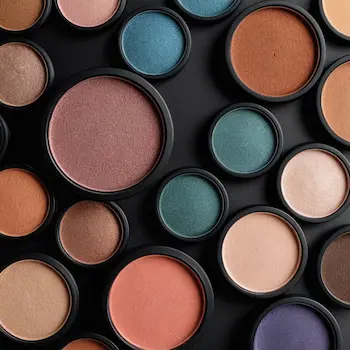 ظلال العيون